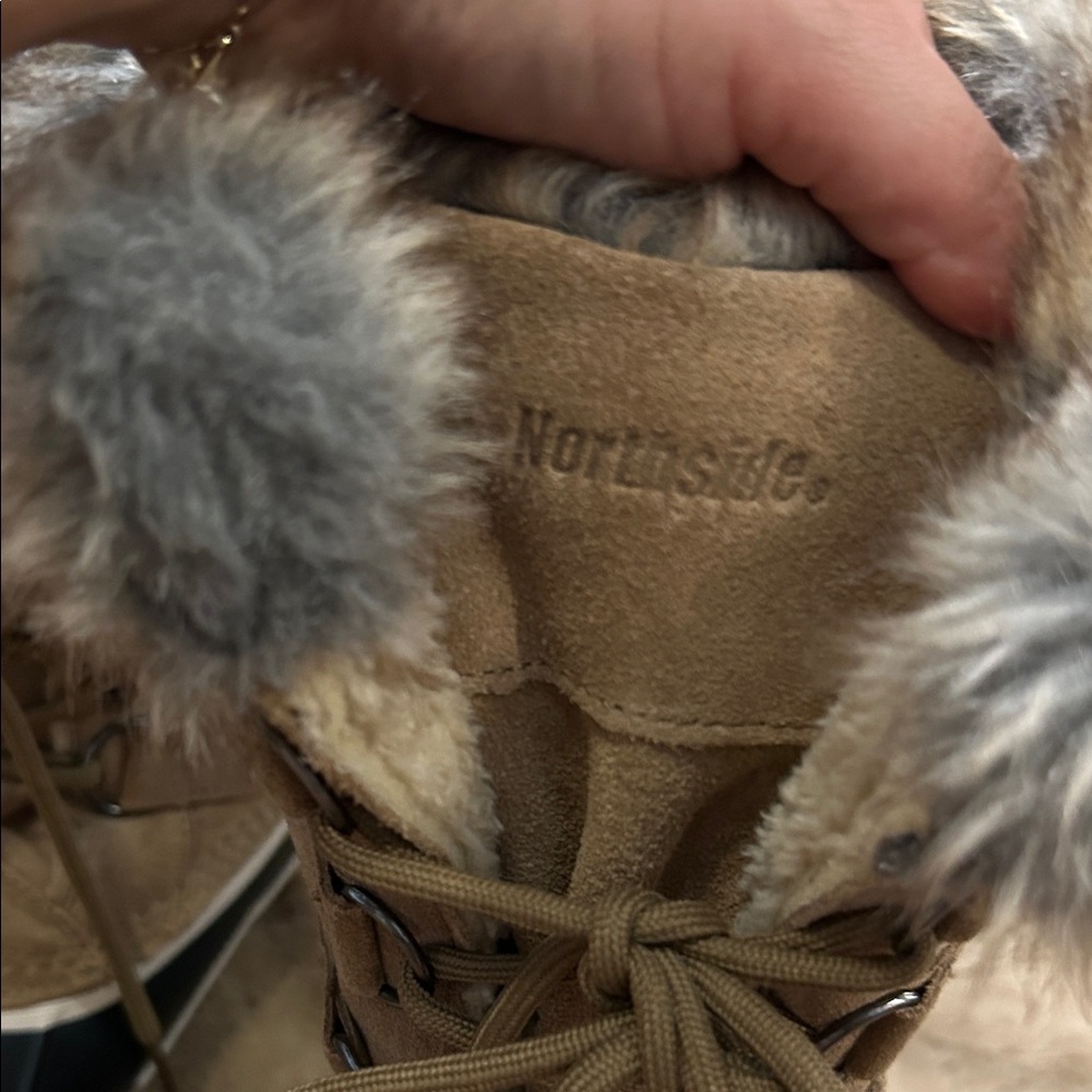 Northside Suede Tan and Black Winter Boots with Faux Fur - Picture 10 of 12